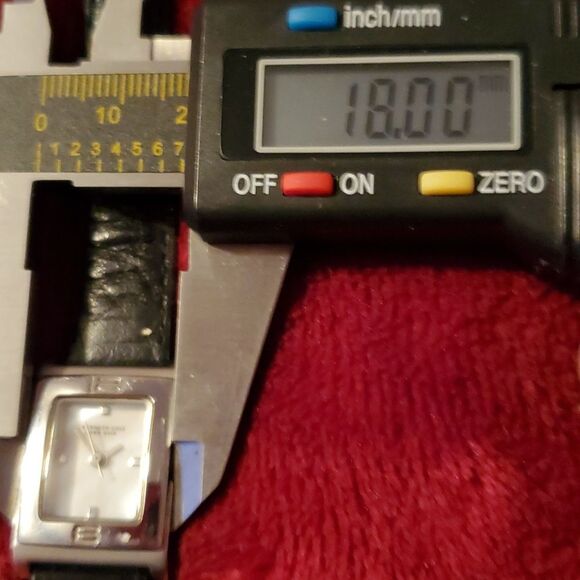 Kenneth Cole Watch U54-05-KC6032‎ Women's Leather Band Petite Rectangular Silver - Picture 8 of 9